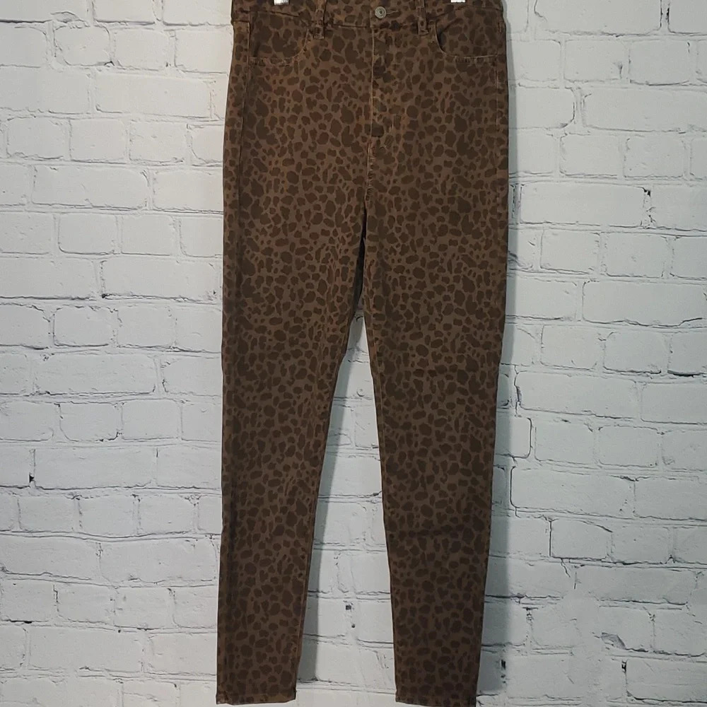 American Eagle Next Level Stretcg Curvy Super Hi-Rise Jegging Leopard Jeans Sz 8